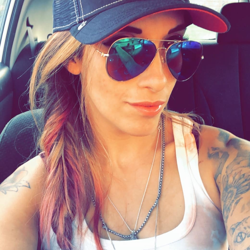 Meet your Posher, Kayla